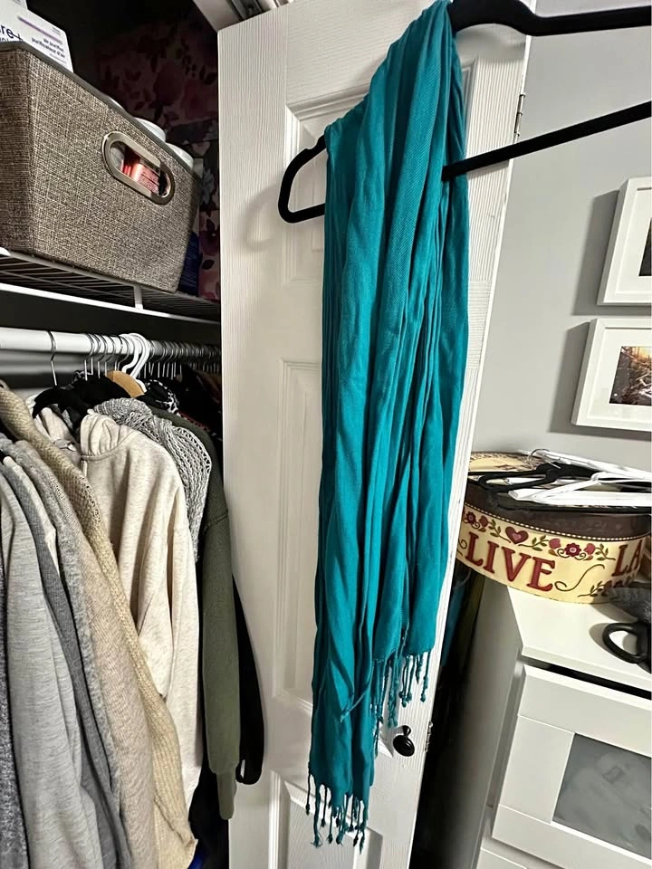 Turquoise pashmina style scarf