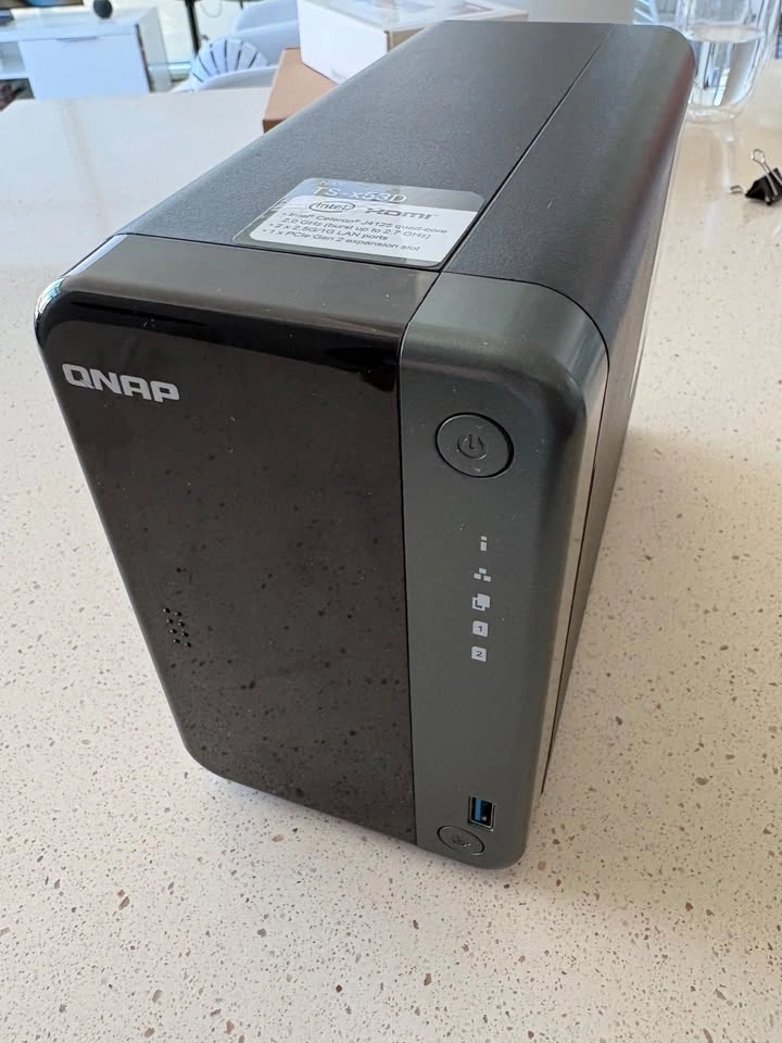 QNAP TS-253D, 8GB, Like new in box - photo 4