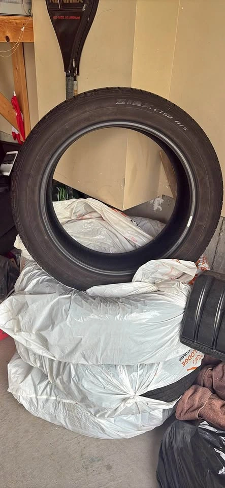 Tires 255/50R20