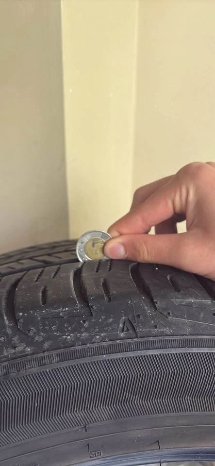 Tires 255/50R20 - photo 4