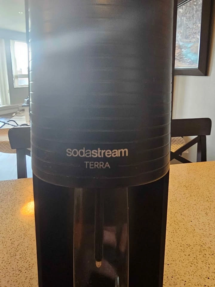 SodaStream Terra Sparkling Water Maker - photo 2