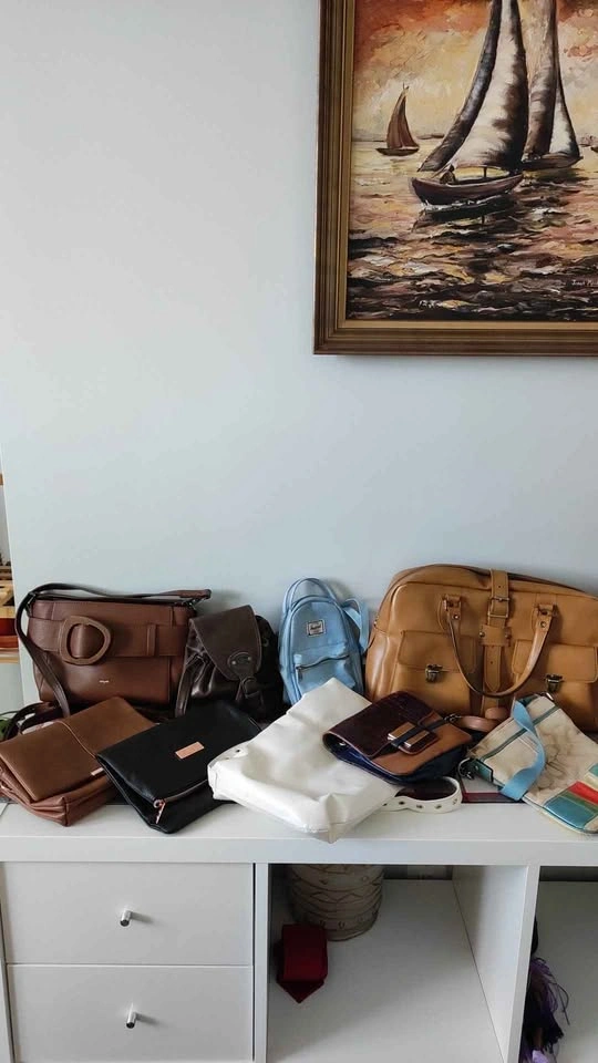 Assorted Women's Handbags and Purses - Lot of 9 - photo 2