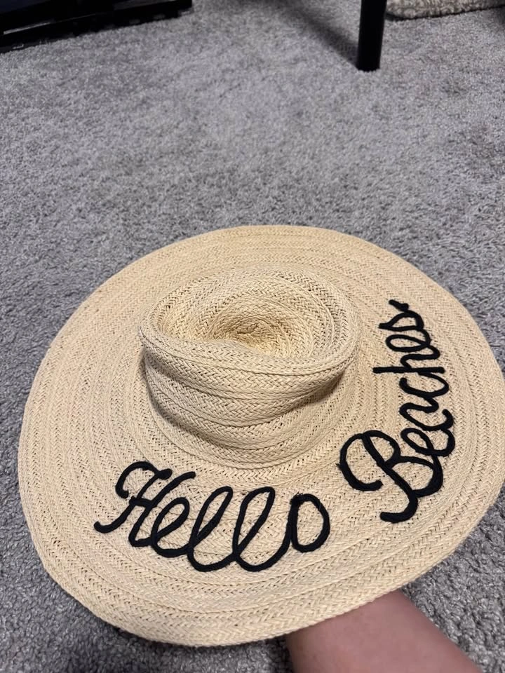 “Hello Beaches” Straw Sun Hat - photo 2