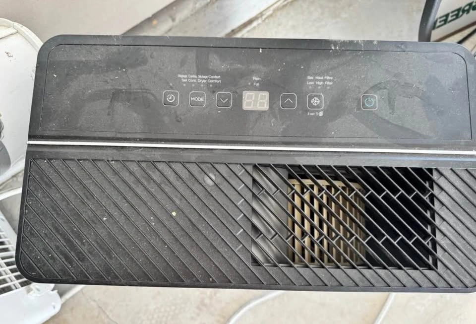 For Living 22 Pint 2-Speed Dehumidifier - photo 3