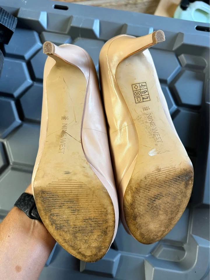 Nine West Peep toe heel size 10 - photo 3