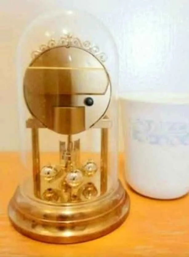 1970's West German Gruen Dome Clock image indicator(3)