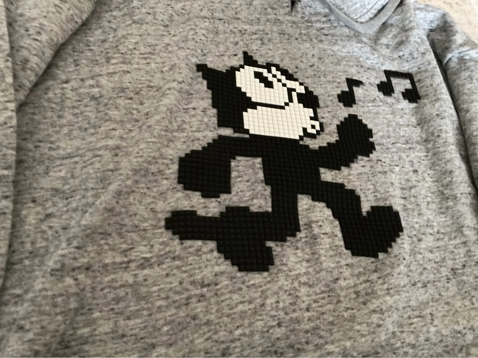 Mostly Heard Rarely Seen Felix the Cat Whistling Hoodie 8 bit 2X - photo 3