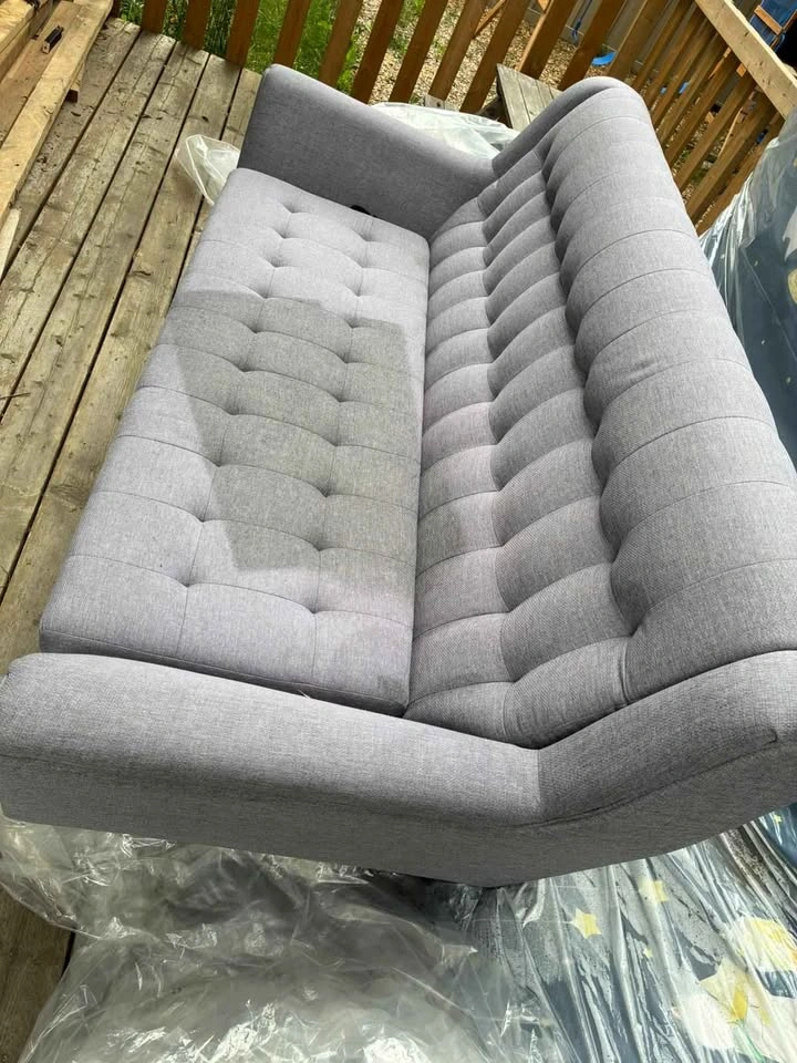 3 seater couch - photo 2