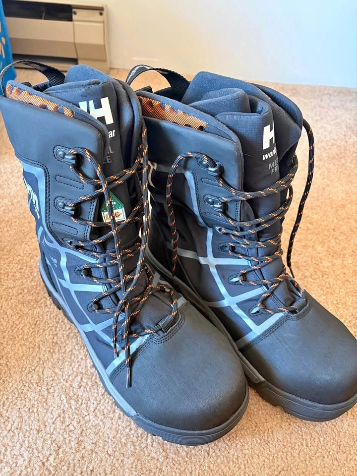 Safety Winter Boot - Size 11