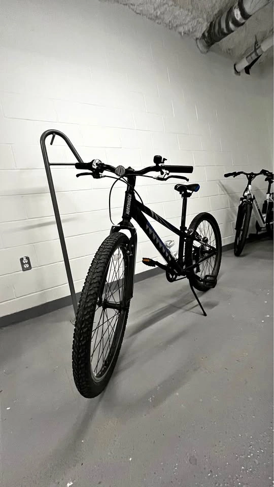 Northrock XJ24 kids bike – Shimano Tourney – Excellent Condition