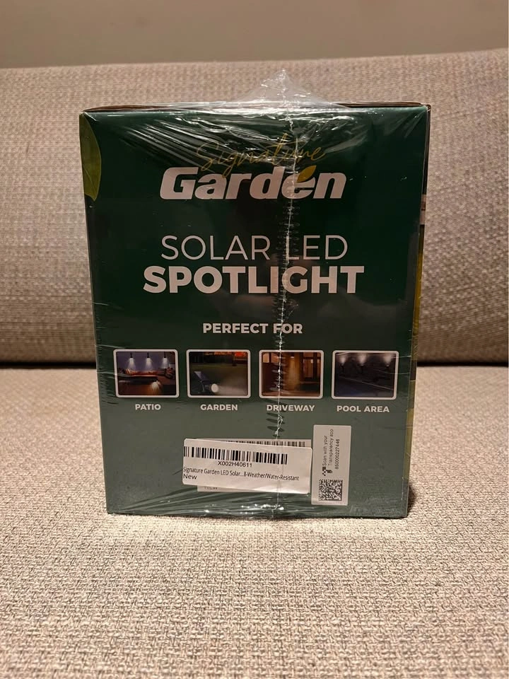 Signature Garden Solar LED Spotlights (4-Pack) - Sealed - photo 3