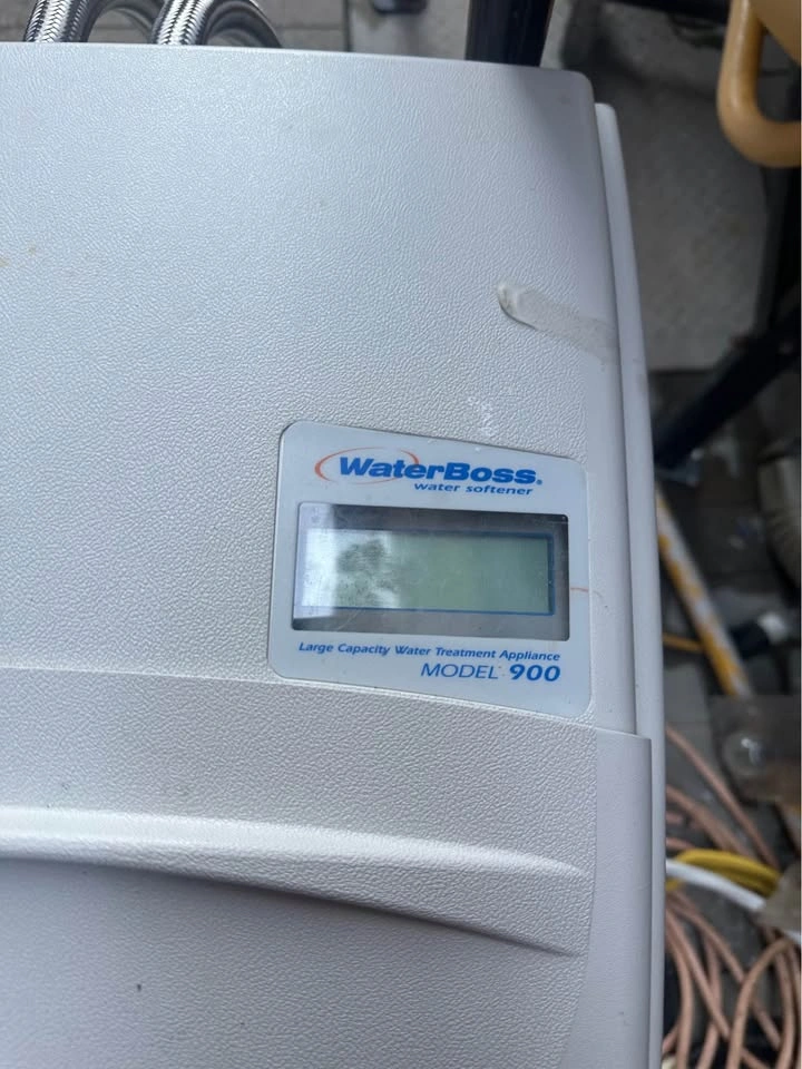 WaterBoss Model 900 Water Softener - photo 2