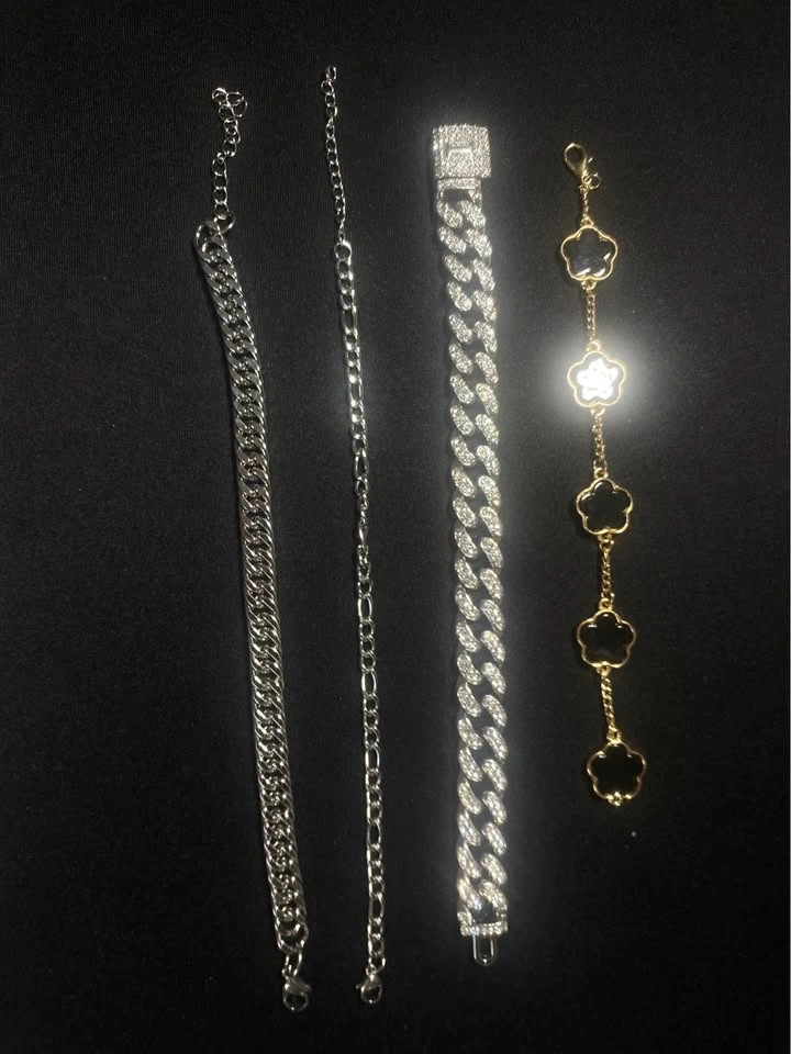 Bracelets | Gold and Silver