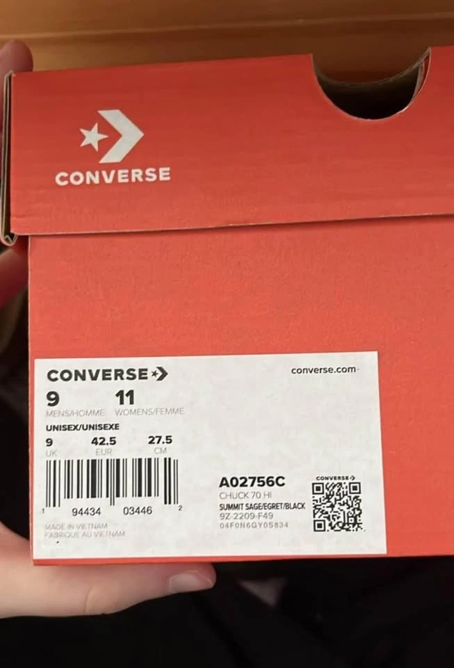 Converse - photo 2