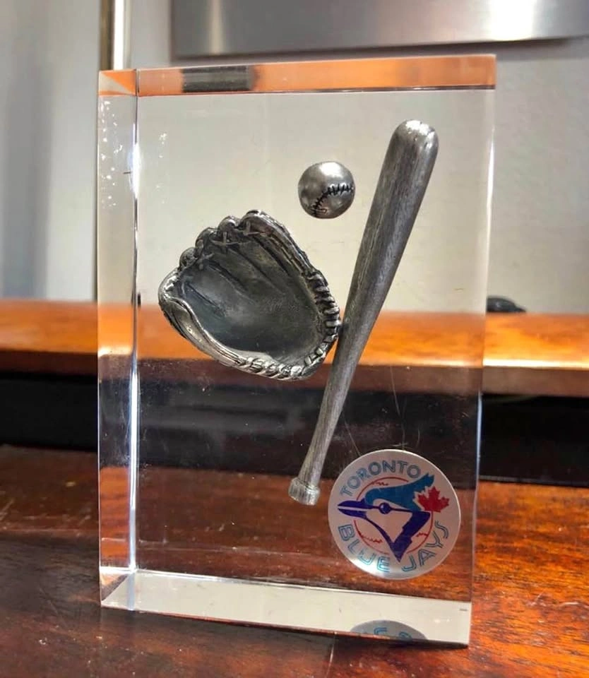 Toronto Blue Jays Plexiglass Baseball Glove & Bat Paperweight