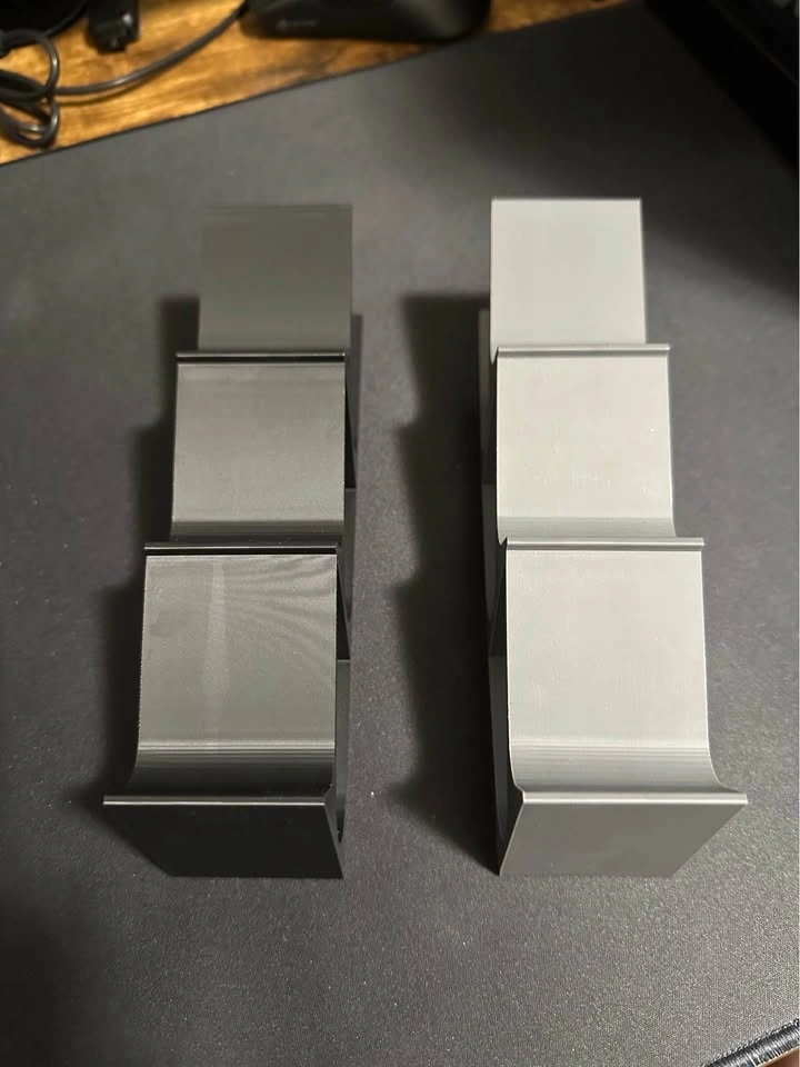 3D Printed Minimalist Gaming Controller Stands (2 Pairs) - photo 2
