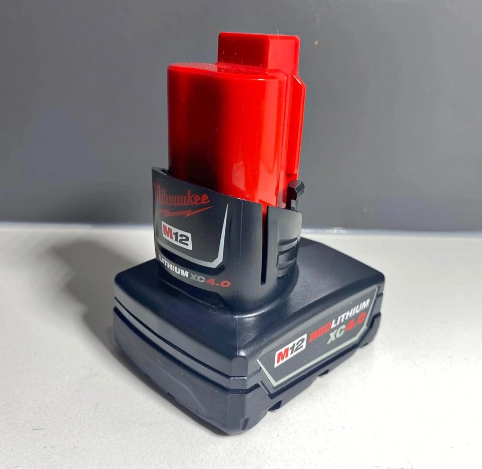 Milwaukee M12 12V XC 4.0 Ah REDLITHIUM Battery 48-11-2440