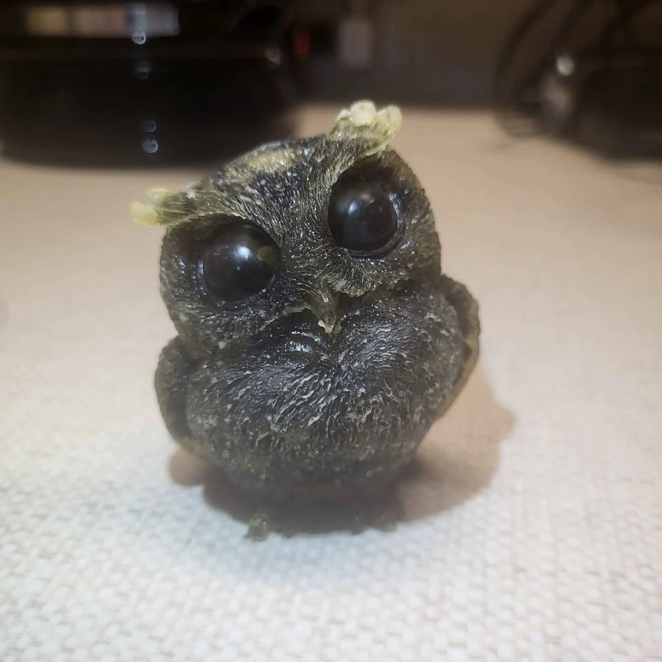Black Obsidian crystal filled resin owl - photo 3