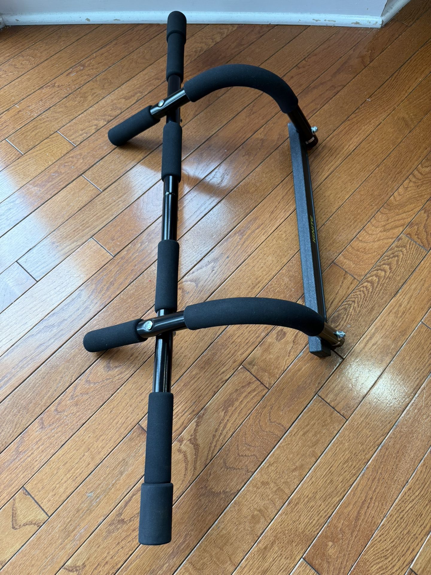 Pull Up Bar and Push Up Handles - photo 4