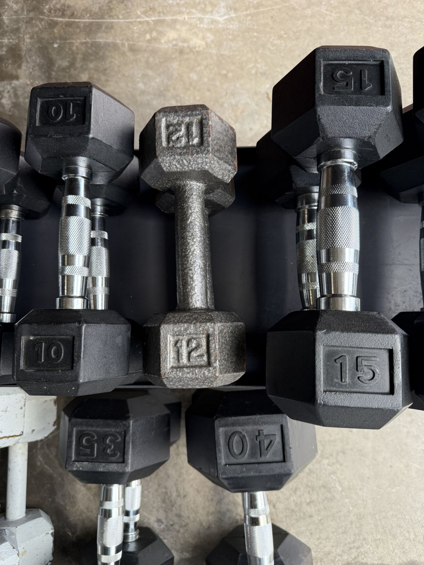 Rubber And Steel Hex Dumbbells - photo 3