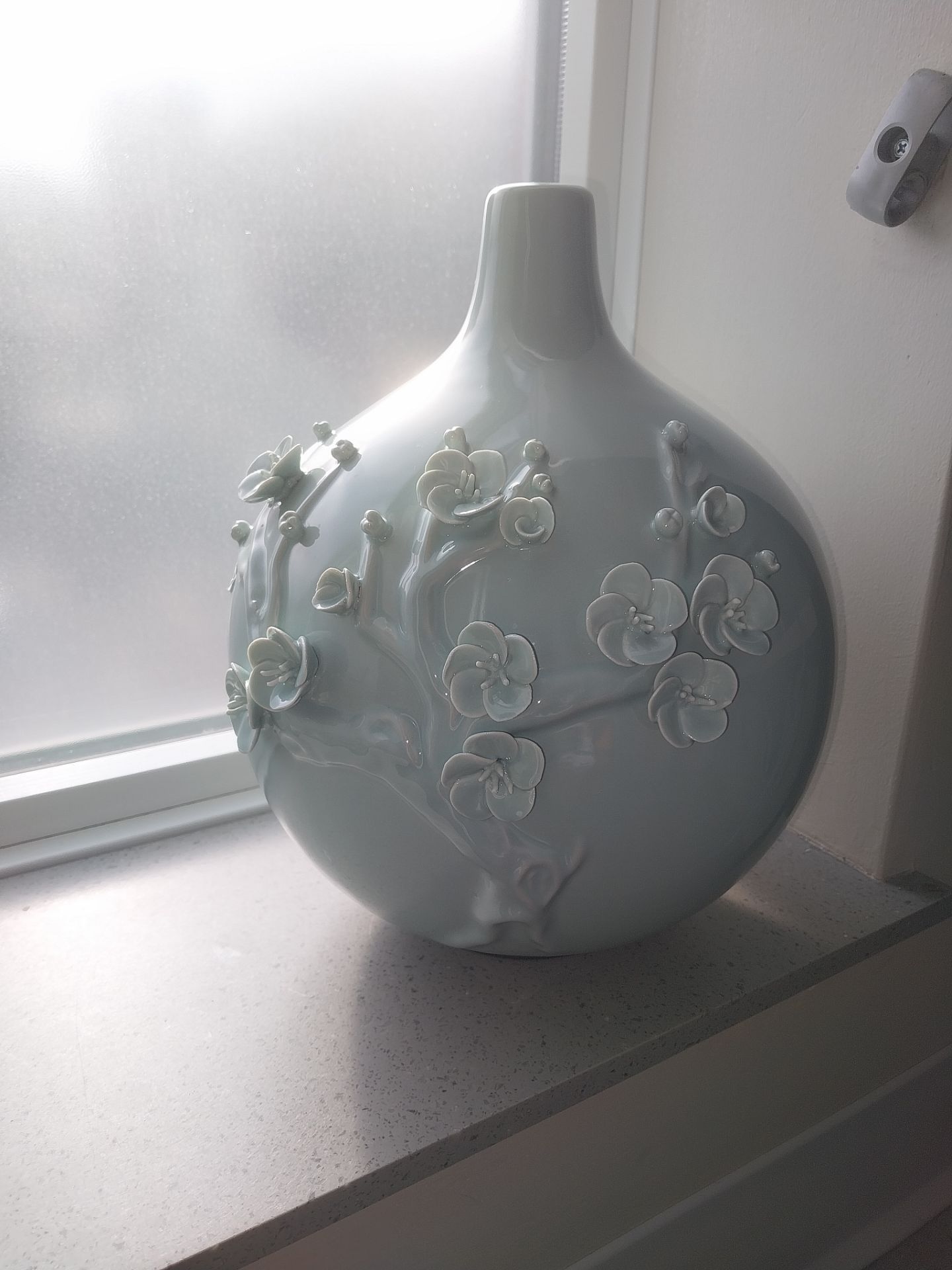 Large Light Blue Decorative Floral Vase – 12.5" Tall - photo 2