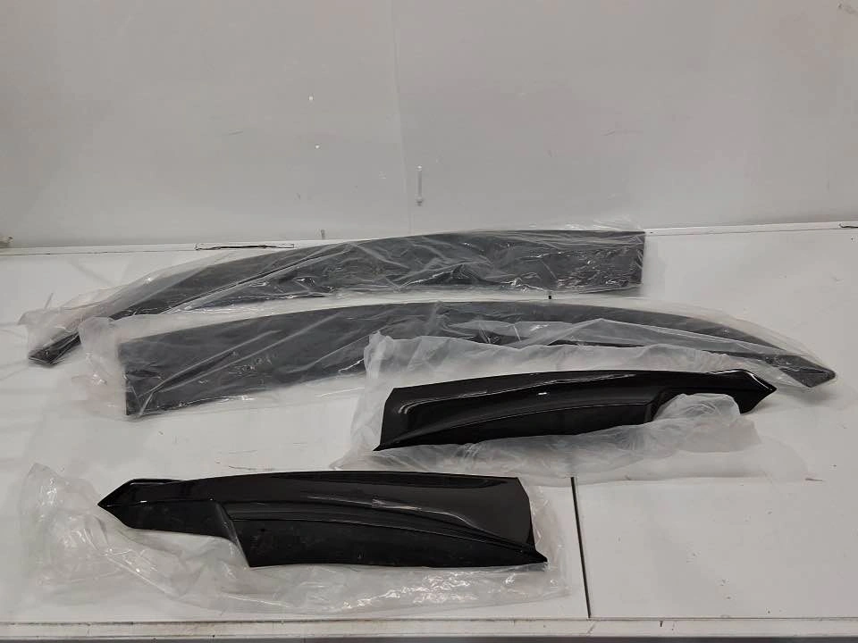 BMW 3-Series F30 Front Bumper Lip Spoiler Kit - photo 2