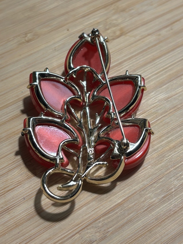Vintage CORO Brand Red Leaf Brooch with Gold Tone Trim - photo 4