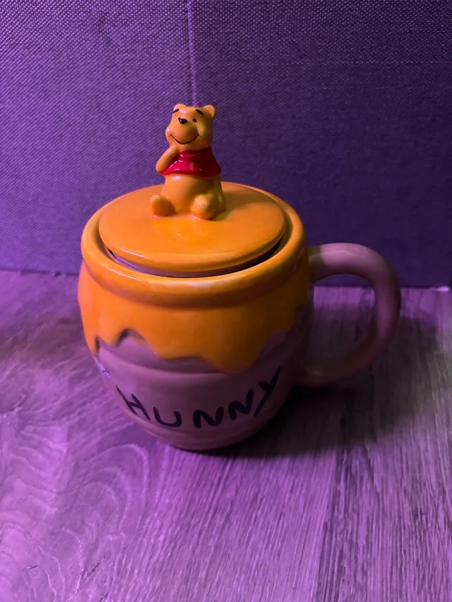 Silver Buffalo Winnie the Pooh Hunny Mug