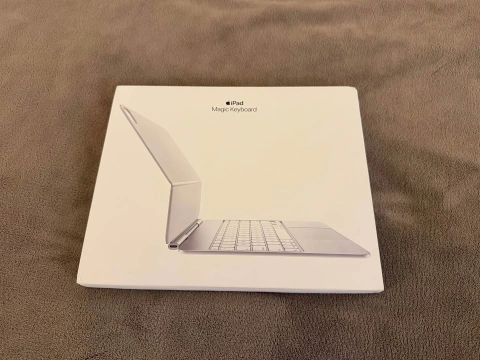 NEW Apple iPad Magic Keyboard 13” (M4 / M5) - photo 2