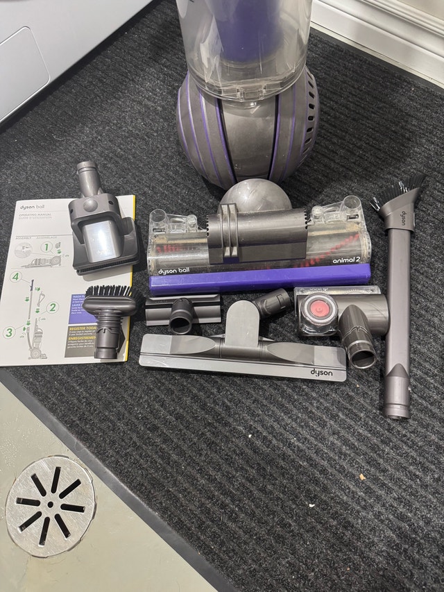 Dyson Ball Animal 2 Vacuum - photo 3