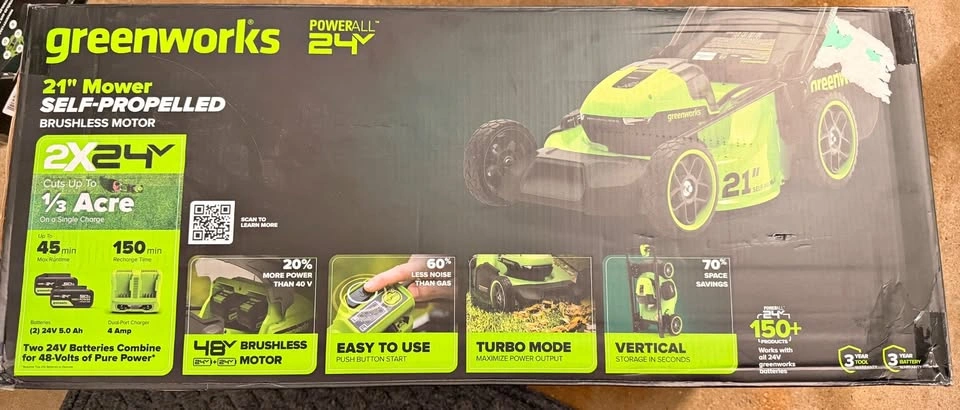 Greenworks 2x24V 21" Self-Propelled Mower with Batteries