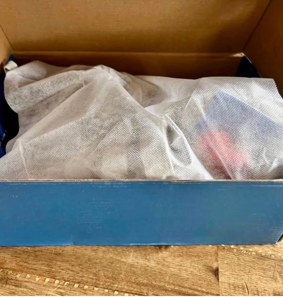 Brand New Kyedoo Cycling Shoes with Cleats. Size 40 - photo 3