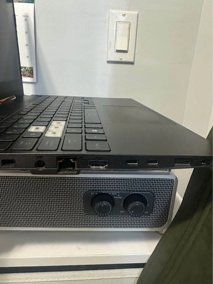 ASUS TUF Gaming Laptop - photo 3