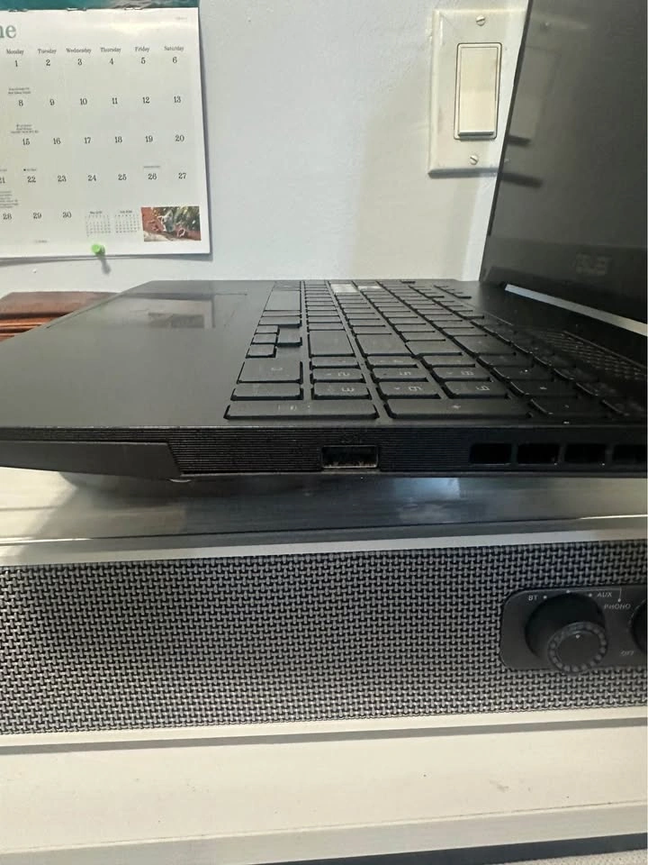 ASUS TUF Gaming Laptop - photo 4
