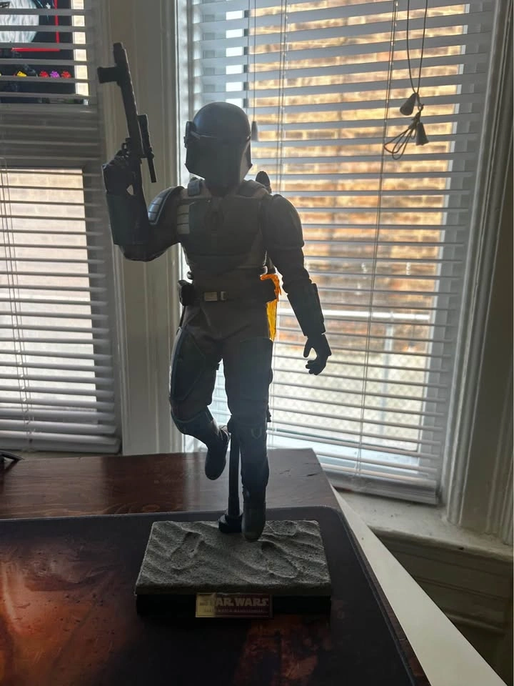 Hot toys death watch mandalorian - photo 2