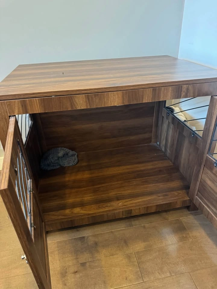 hardwood dog crate night table - photo 3