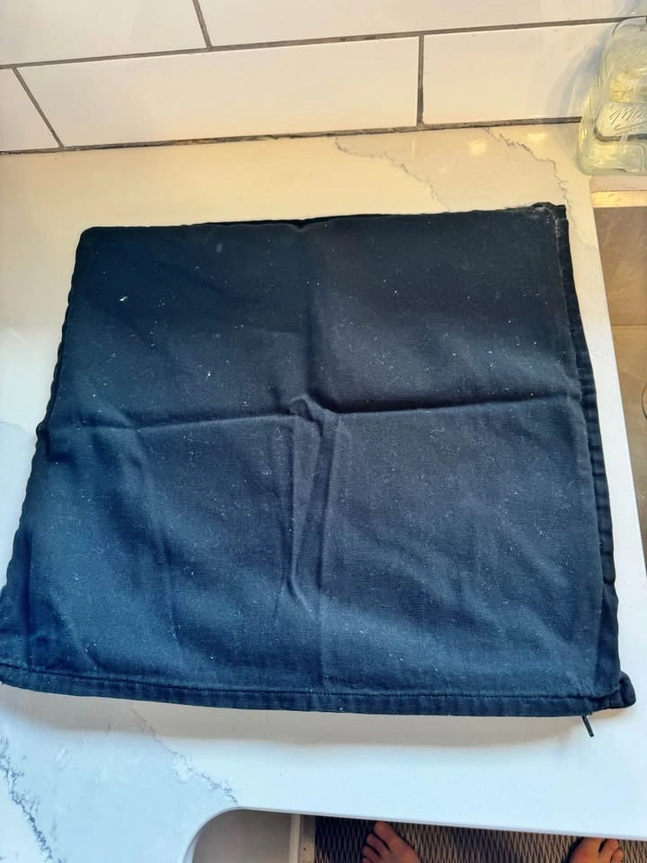 3 IKEA throw cushion covers - photo 2