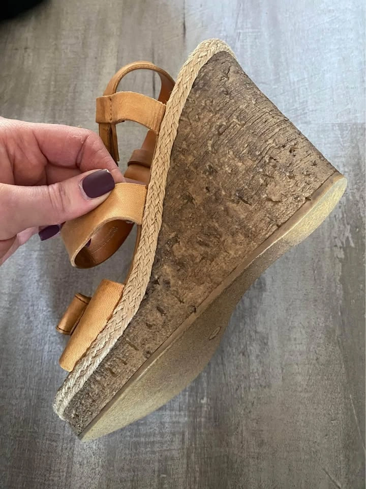 ALDO leather wedge sandals size 9.5 - photo 3