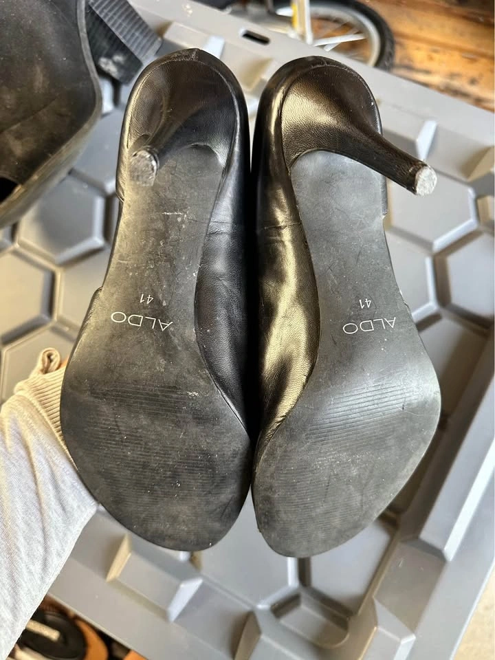 Ladies ALDO peep toe heel size 10 - photo 2