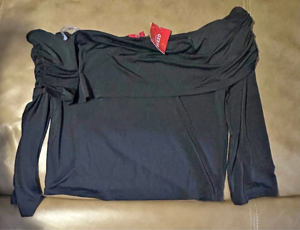 Guess Women's Skirt Suit - Top XL & Skirt Medium
