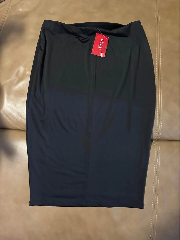 Guess Women's Skirt Suit - Top XL & Skirt Medium - photo 2