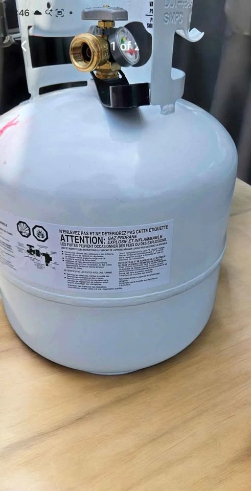 20 lb BBQ Propane Tanks Empty  37 Years Left - photo 2