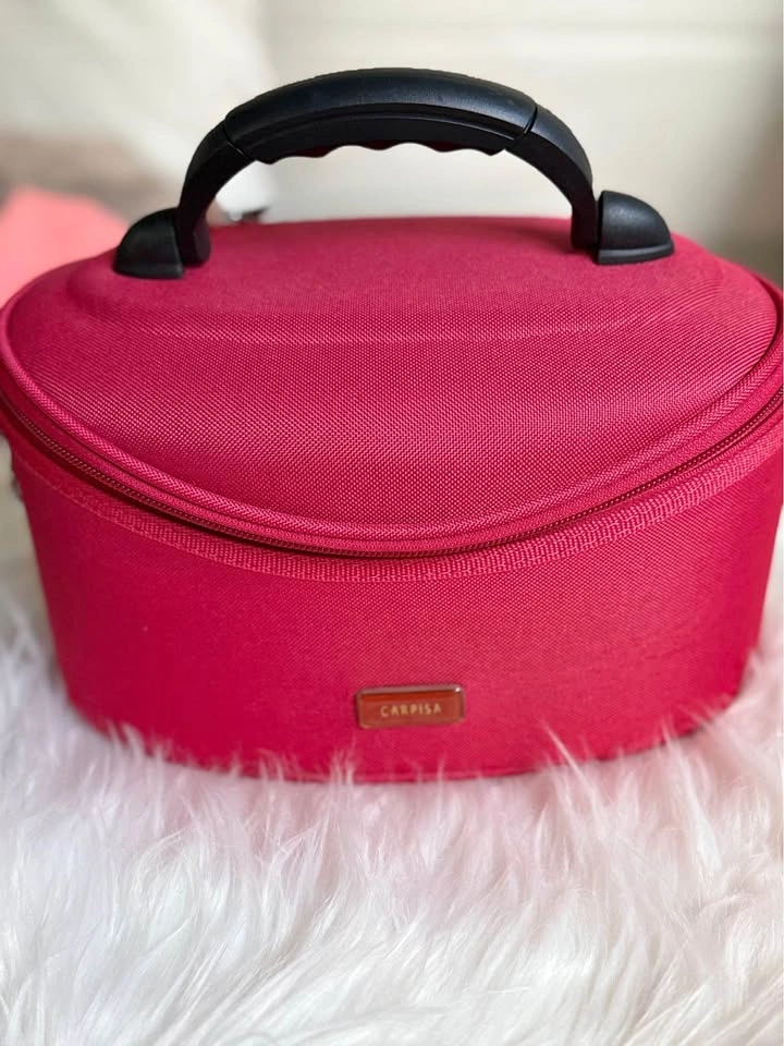 Carpisa Red Vanity Case