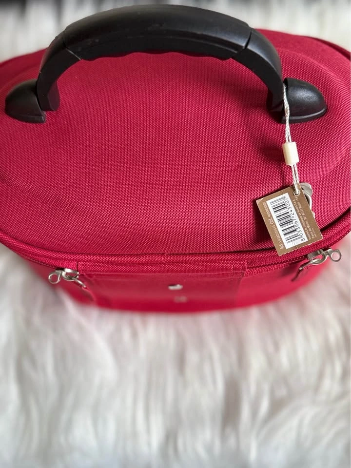 Carpisa Red Vanity Case - photo 3