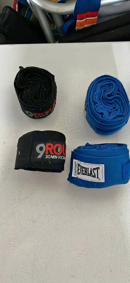 9Rounds gloves and hand wraps