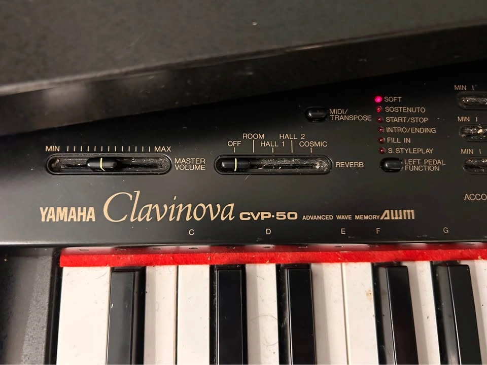 Yamaha Clavinova CVP-50 Digital Piano - photo 2