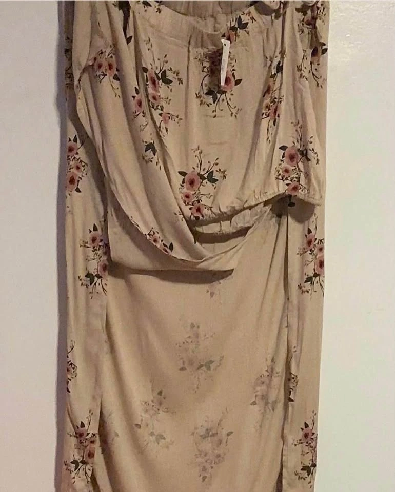 GUESS Women's Skirt Suit - Blouse Large & Skirt Medium - photo 2