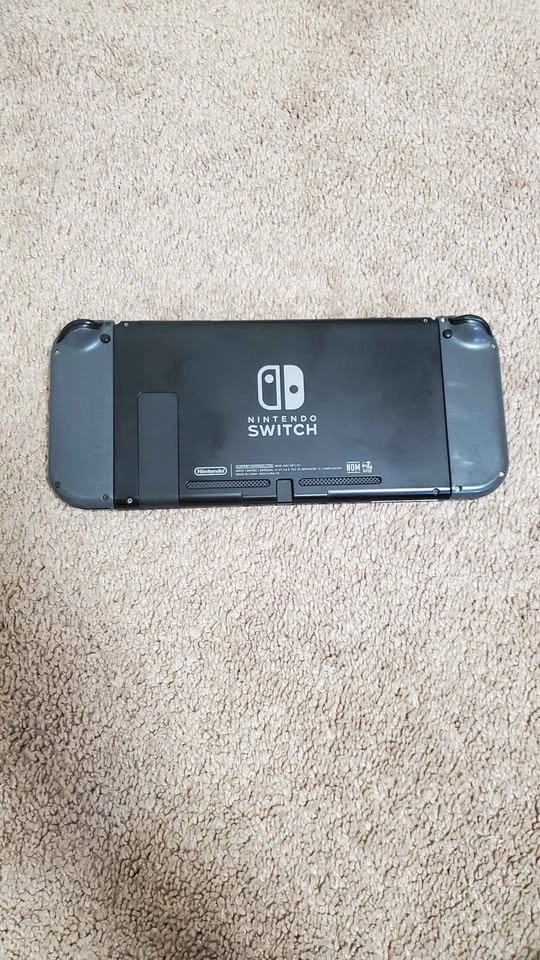 Nintendo Switch console bundle(joycons, dock and charger) - photo 3