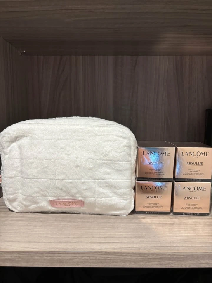 Lancôme Absolue Soft Cream 15ml - 4 for $120 with Bag - photo 2