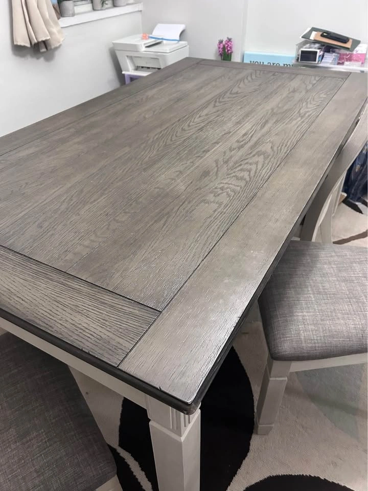 Beautiful 7 pc Farmhouse Dining Set - photo 4